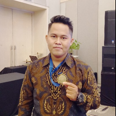 melarikan diri