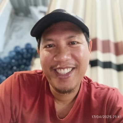 melarikan diri